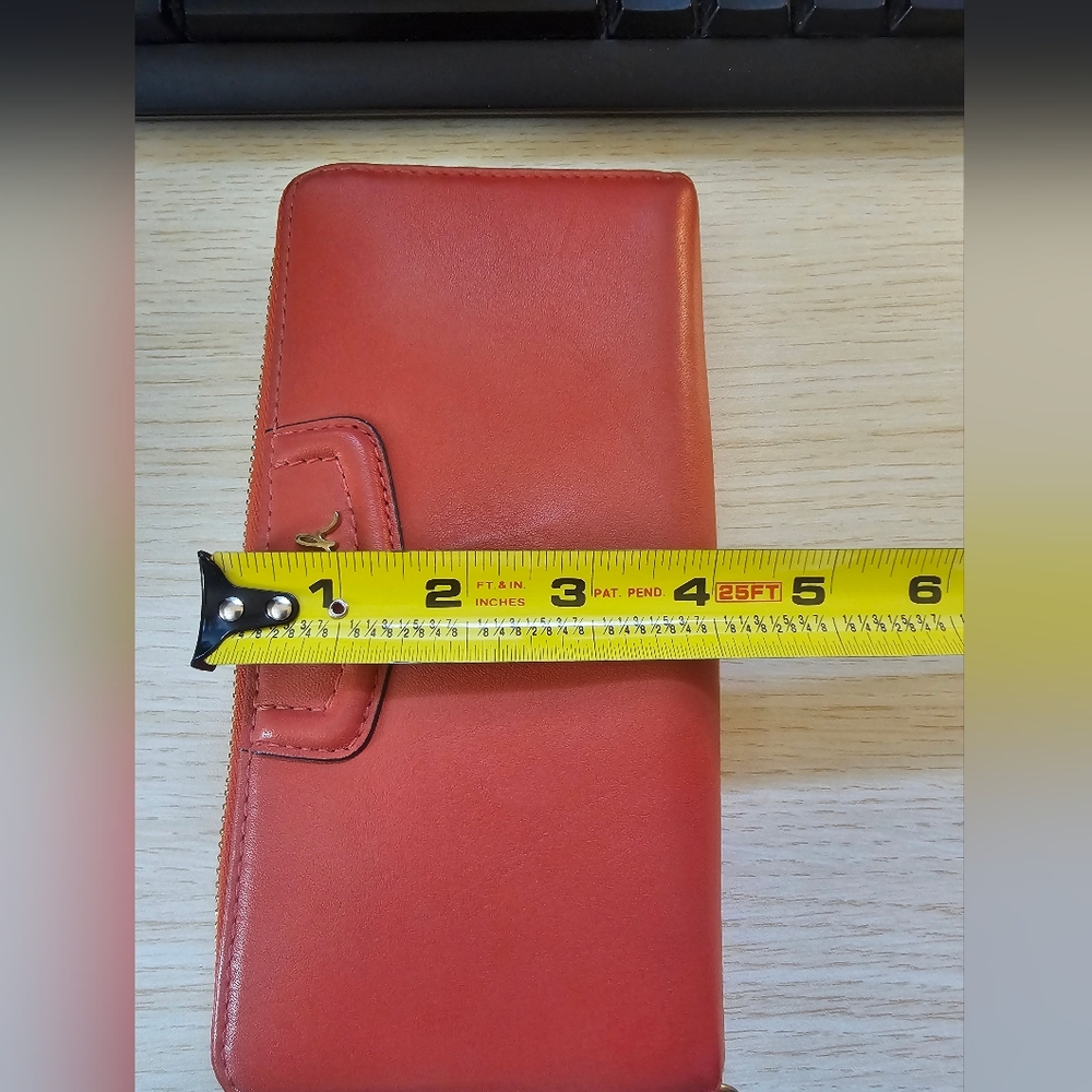 Coach Ashley Leather Zip Around Wallet – Burnt Orange/Rust – Beige Interior - Picture 5 of 10